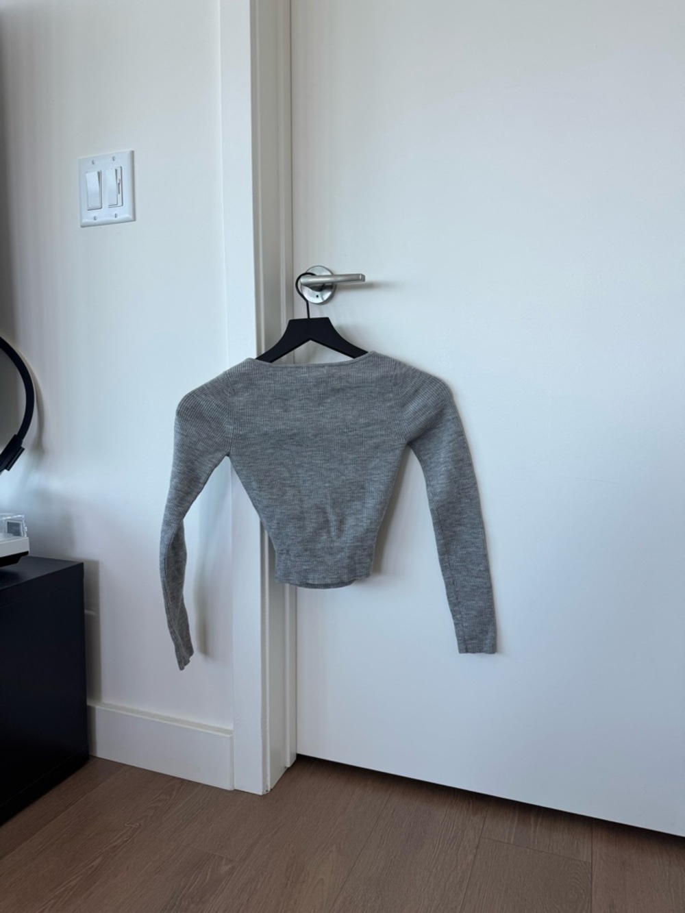 Wilfred Light Gray Ribbed Knit Top - Picture 3 of 3